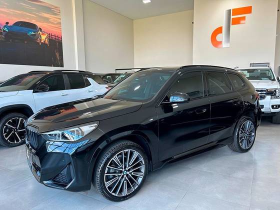 BMW X1 2.0 16V TURBO GASOLINA SDRIVE20I M SPORT STEPTRONIC BMW X1 2.0 16V TURBO GASOLINA SDRIVE20I M SPORT STEPTRONIC